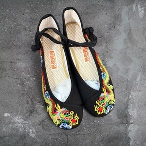 Vintage embroidered dragon ballet flats folkloric hanfu fairycore art girl shoes